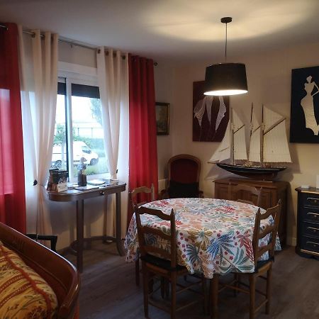 La Maison Du Bonheur Port-en-Bessin-Huppain Exteriér fotografie